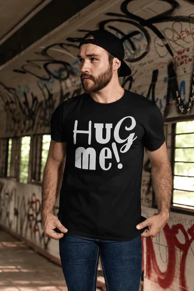 T-särk „Hug me!“