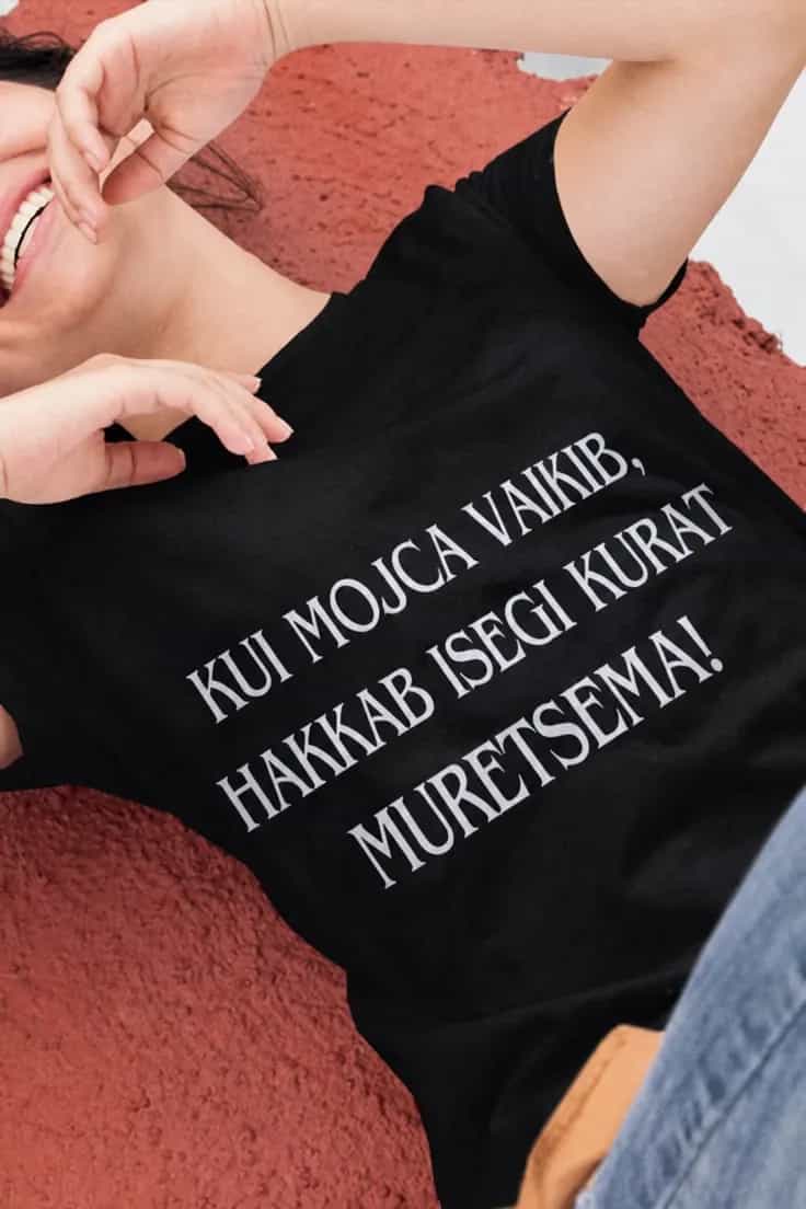 Naljakas T-särk Kurat muretseb nimega