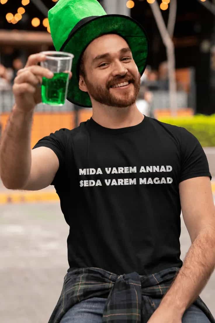 Naljakas T-särk „Mida varem annad, seda varem magad“